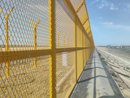 烏魯木齊機場改擴建工程機場工程飛行區(qū)圍界、圍場路等附屬工程項目